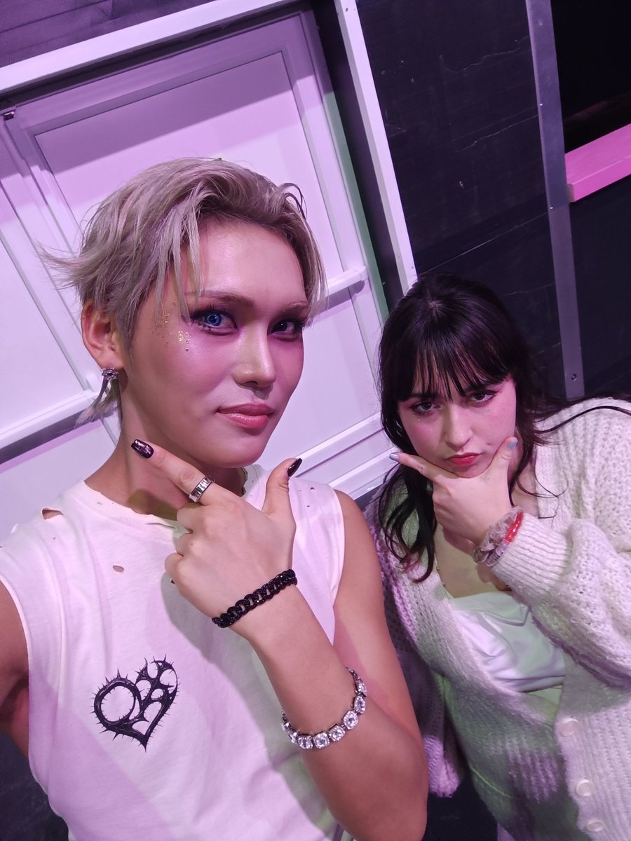 zibi SEEING YVES ⋆. 𐙚 ˚ tweet media