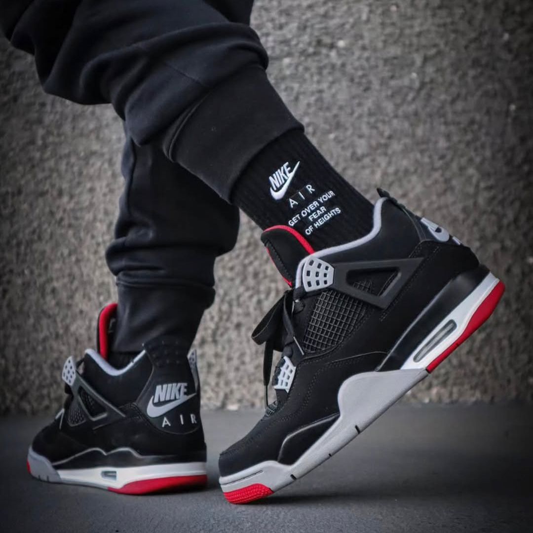 JustFreshKicks's tweet photo. The Air Jordan 4 OG “Bred” is set to return Holiday 2026 🤯

Details: https://t.co/bN0GpXEk1V https://t.co/uo62Zfkzul