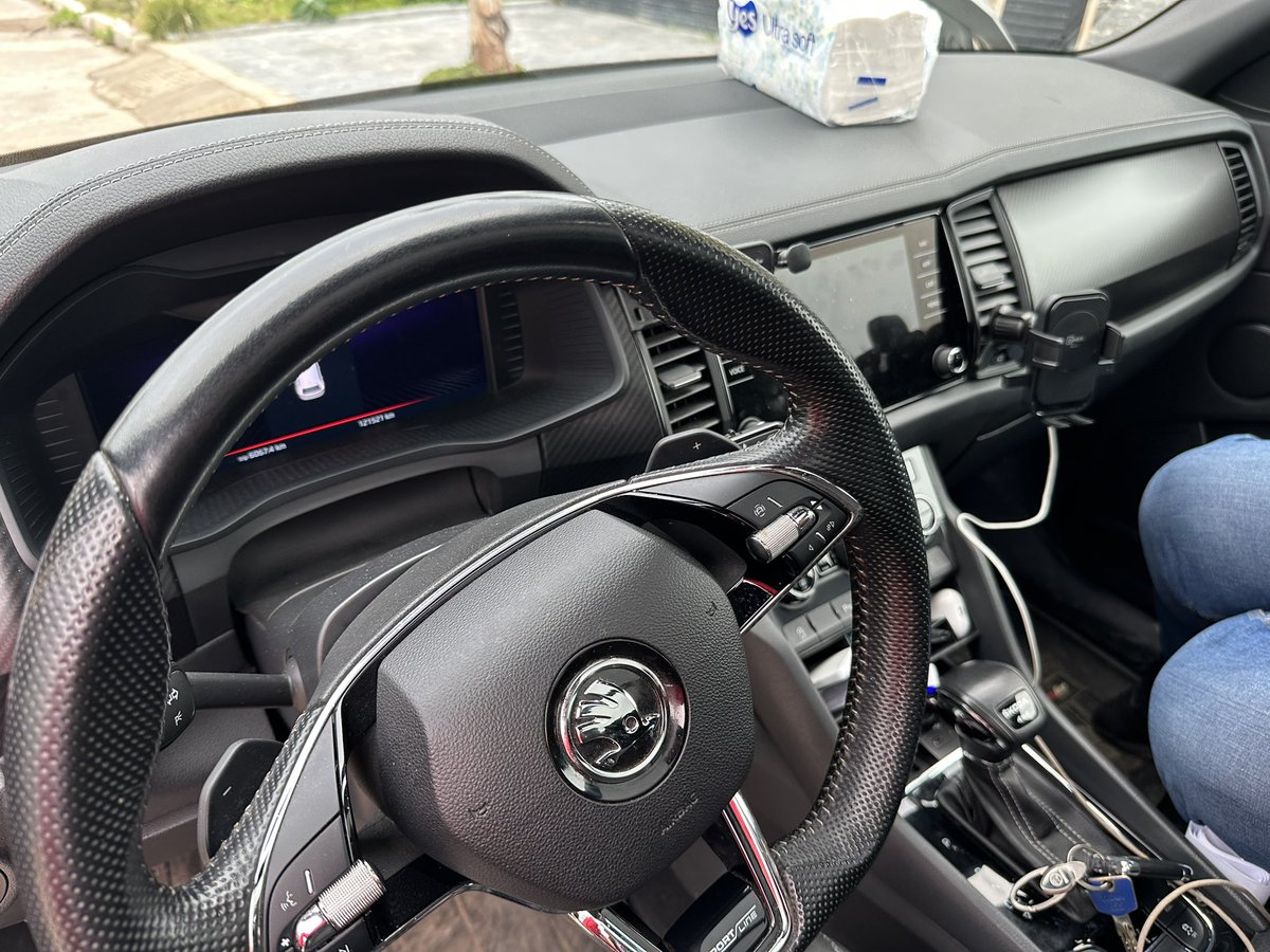 AutoVegaMotors's tweet photo. SKODA KODIAC 2025 2.0TDI 
▪️STAGE 1+ +40 +95NM🚀🚘✔️🔝🆗
▪️DIAG COMPLETE AVANT ET APRÈS LA REPROG! 🚘💯🆗
Client super satisfait 😌 

#morocco🇲🇦 #morocco #tuning #stage1 #tuningauto #marocco #stagex #audiclubmaroc #vw #vwtiguan #volkswagentiguan #audimaroc #audisq5 #Volkswagen https://t.co/rSaVixBDij