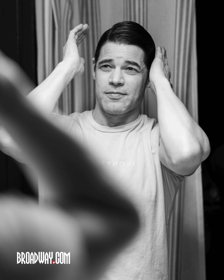 broadwaycom's tweet photo. Behind the scenes, old sport! See Jeremy Jordan, Aisha Jackson, and the cast of THE GREAT GATSBY get Broadway ready. 

See the full photo gallery: https://t.co/5CMpbPuwNp 

📸: Sergio Villarini for https://t.co/IUTizHt5FJ 

#broadway #thegreatgatsby #jeremyjordan #aishajackson https://t.co/STpkpUu53I