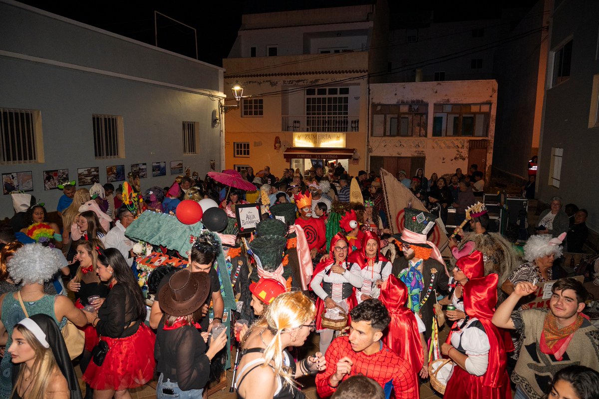 El Pinar abre la inscripción para el concurso de carrozas hasta el 16 de febrero - El Hierro Bimbache elhierrobimbache.es/el-pinar-abre-…