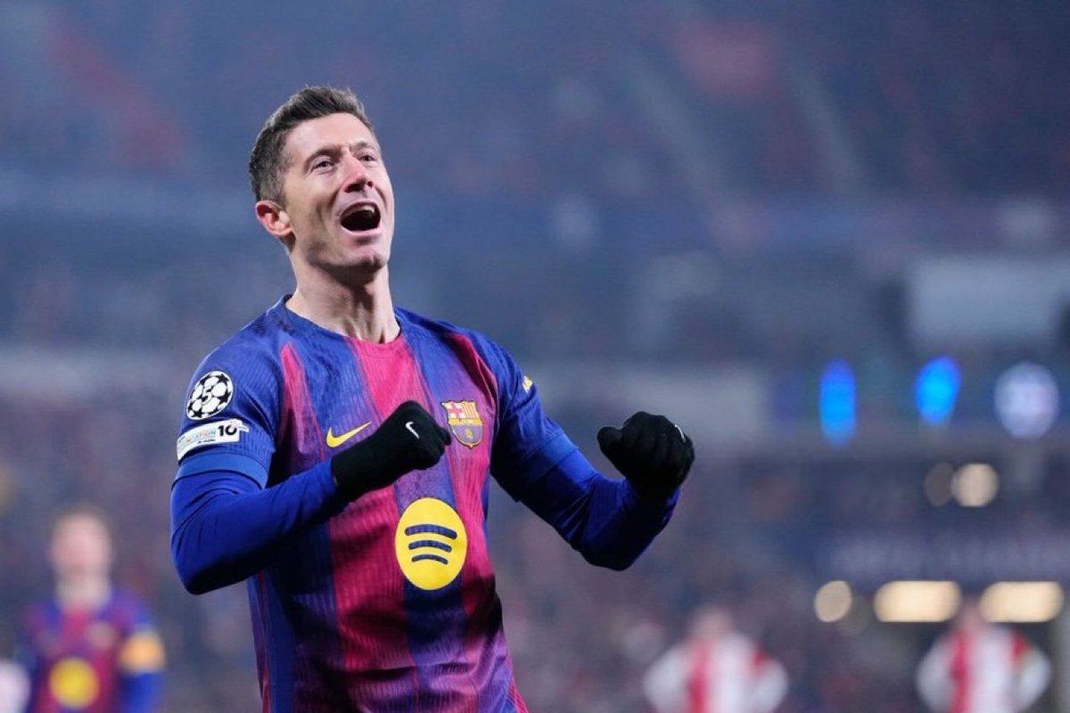 Robert Lewandowski made 5 shots and scored a goal today vs. Copenhagen!