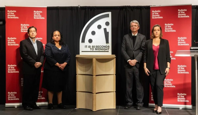 h_conexion's tweet image. 🔴  #Alerta | 🕰️ ¡Lo nunca visto! El #Reloj del #Apocalipsis avanza a 85 segundos de la medianoche en 2026. 🤖 Toda la información en esta nota👇

hgrupoeditorial.com/cientificos-mu…