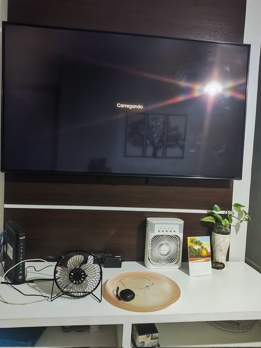 TempoGilson's tweet photo. Mais de dez minutos tentando e nada de abrir o jogo do @Corinthians no @globoplay . https://t.co/gFP1o0sJ3M