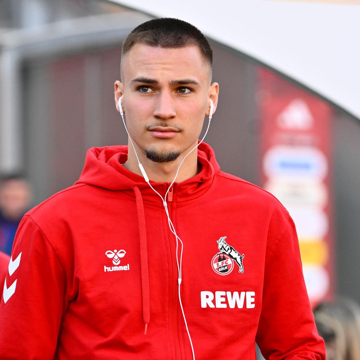 Julius | Weltmeister vum Rhing tweet media