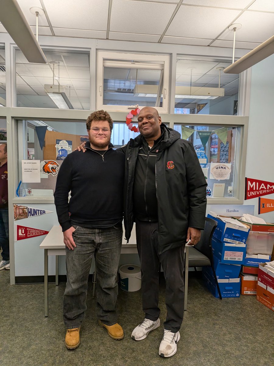 Thank you so much <a href="/coach_dees/">CoachAD</a> for making the trip down to NYC, was great to learn some more about Big Red! 
<a href="/stuyfootball/">Stuyvesant Football</a> <a href="/BigRed_Football/">Cornell Football</a> <a href="/CoachCamSimerau/">Cam Simerau</a> <a href="/MTCAcademy_/">Move The Chains Academy</a> <a href="/RisingStarsBowl/">Rising Stars Bowl</a> <a href="/PRZcory/">Cory Lemer</a>