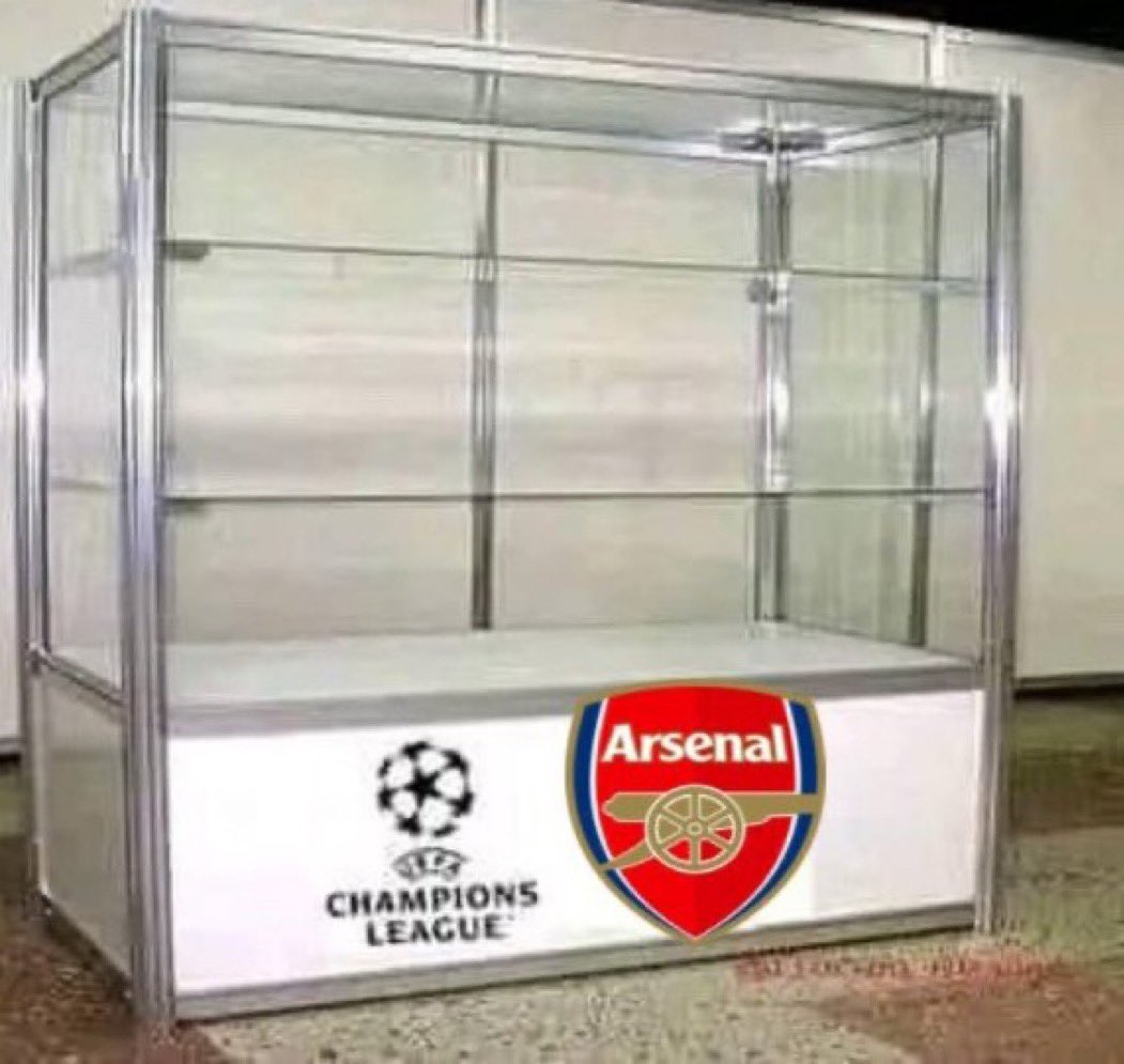 A King without a crown is a clown.