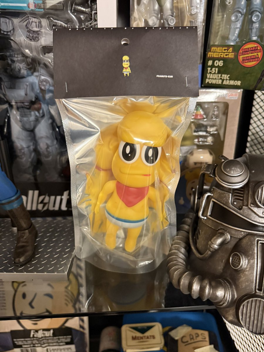 ピーナッツくんのソフビ