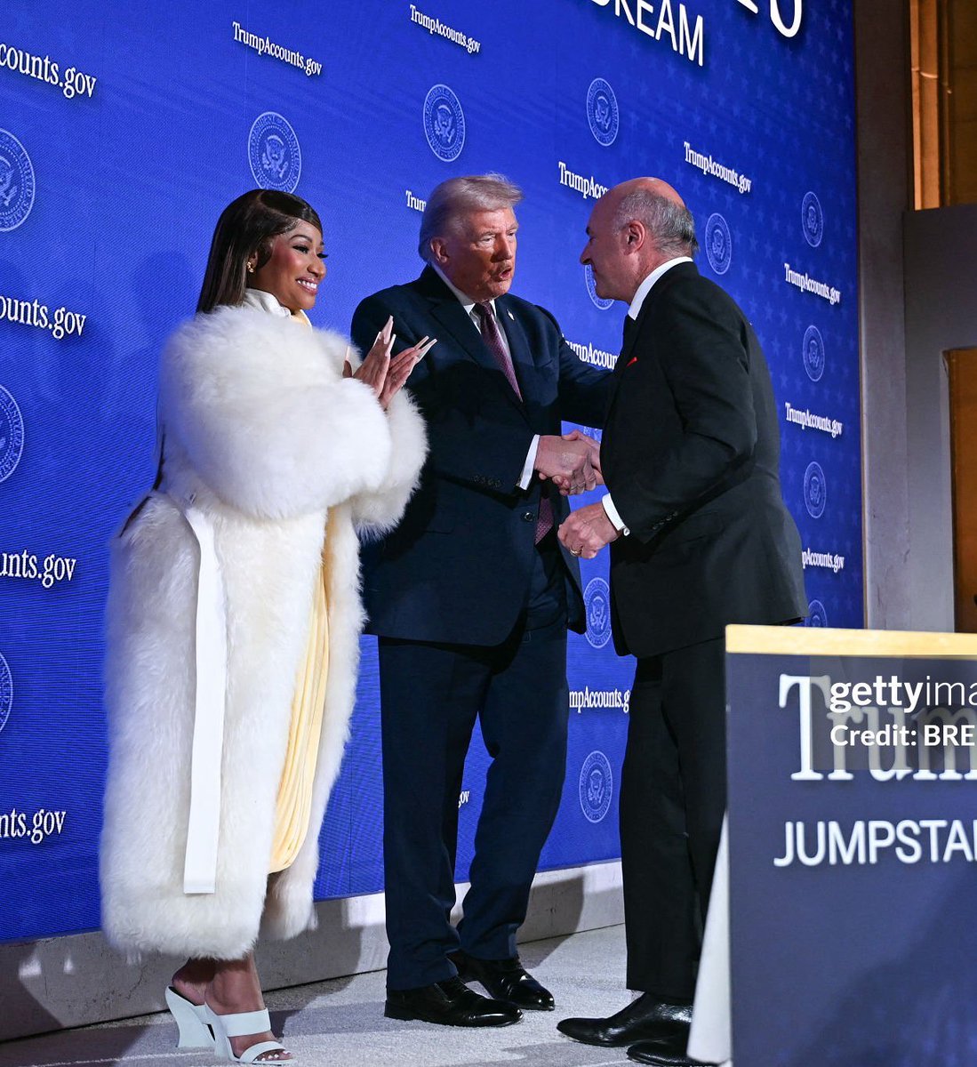 Nicki Minaj (@nickiminaj) on Twitter photo 