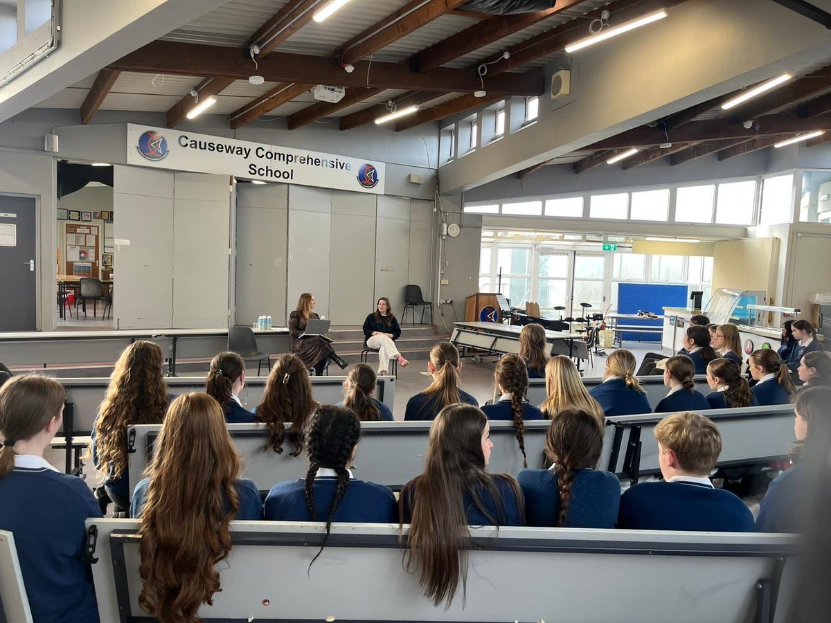 Causeway Comp.School tweet media