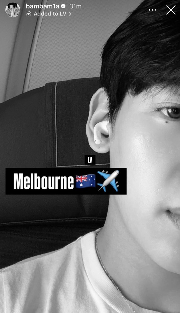 KanlayaPo's tweet image. รอรับความปังแบบสะเทือนเลื่อนลั่น
กันอีกครั้ง!!! น้องแบมกำลังเดินทางไป Melbourne เพื่อร่วมงานกับ Louis Vuitton โปรเจคอะไร ยังไง ยังไม่รู้ แต่ที่รู้แน่ๆสิ่งนี้ต้องพิเศษ เซอร์ไพรส์ ตื่นตาตื่นใจแน่นอน✨
#BamBaminMelbourne
#LouisVuitton #BamBam
@BamBam1A @LouisVuitton