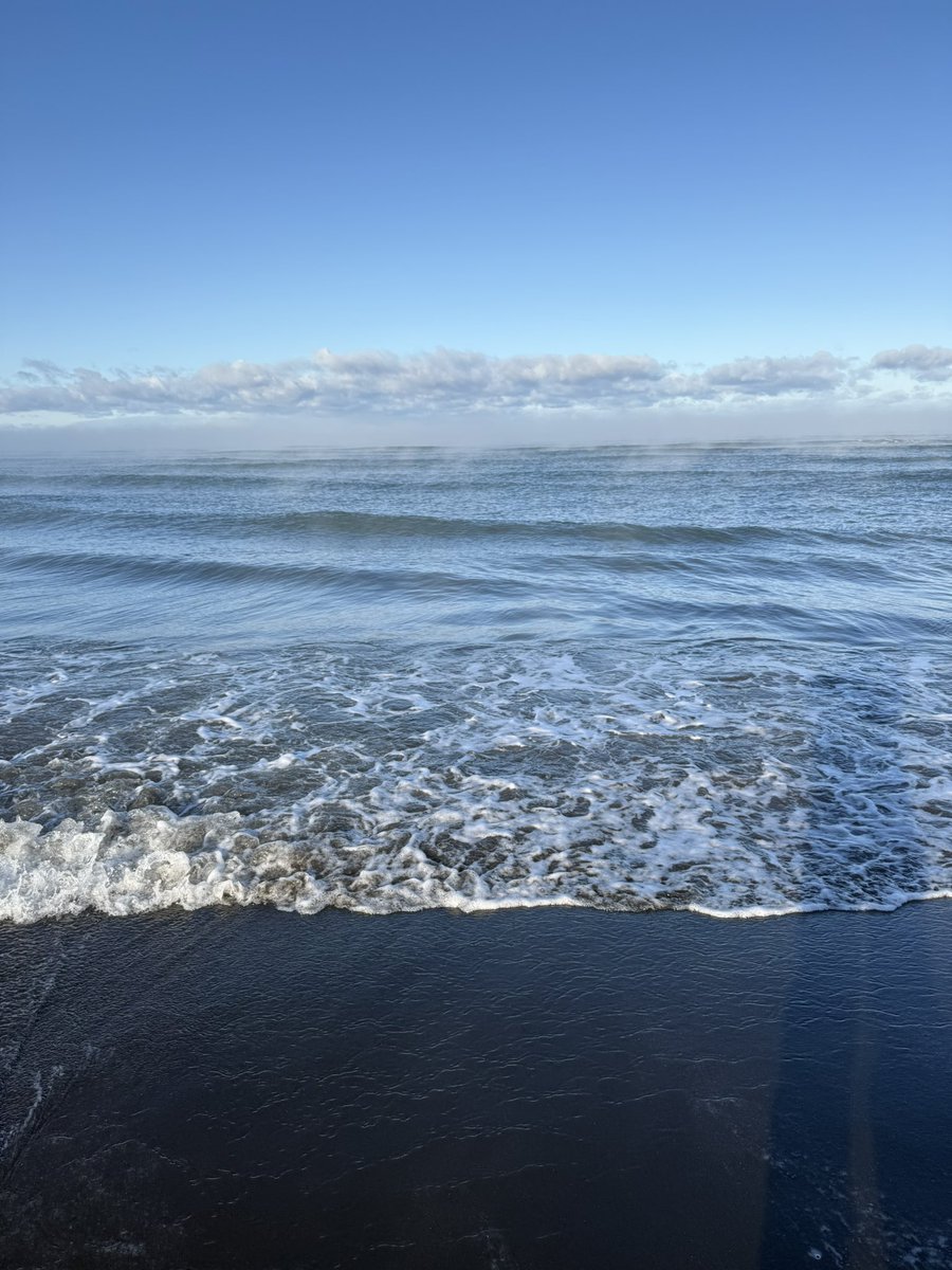 寒すぎて海から煙出ることなんてあるん？w