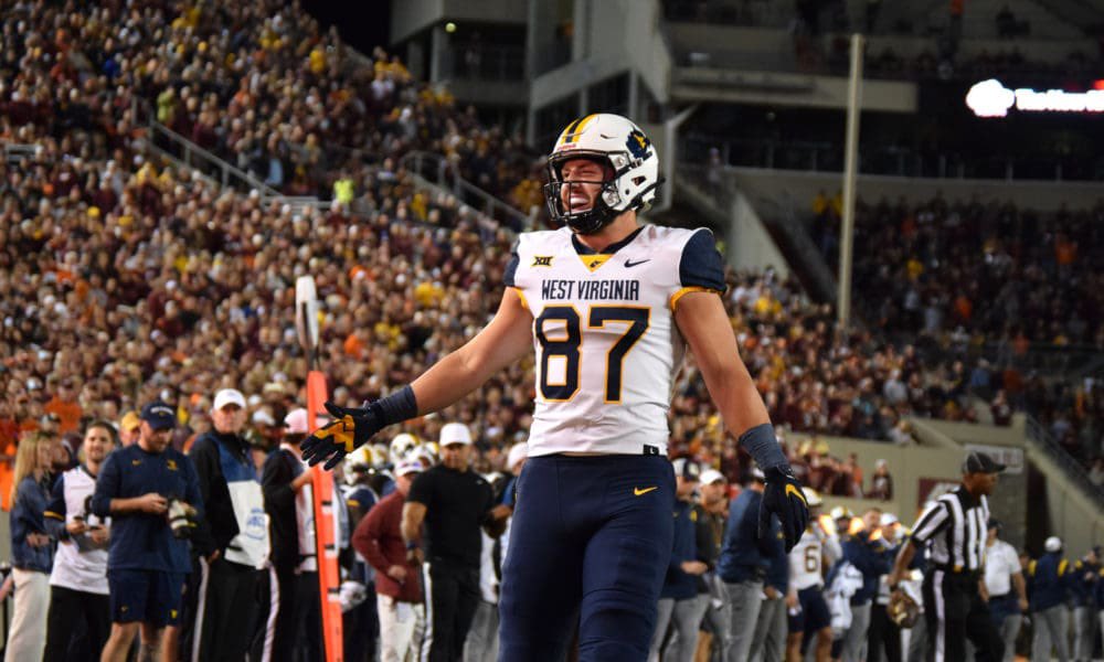 JakeThies2's tweet photo. After a great conversation with @CoachWeinreich I am blessed to receive an offer from West Virginia University! @WVUfootball @RealCoachRod @CoachZAlley @ChuckLillie @FenwickFB @FenwickCoachB https://t.co/z9Bl81hDRv