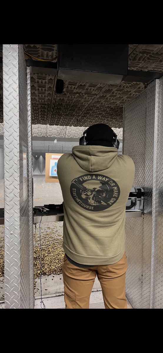 corey lundgren tweet media