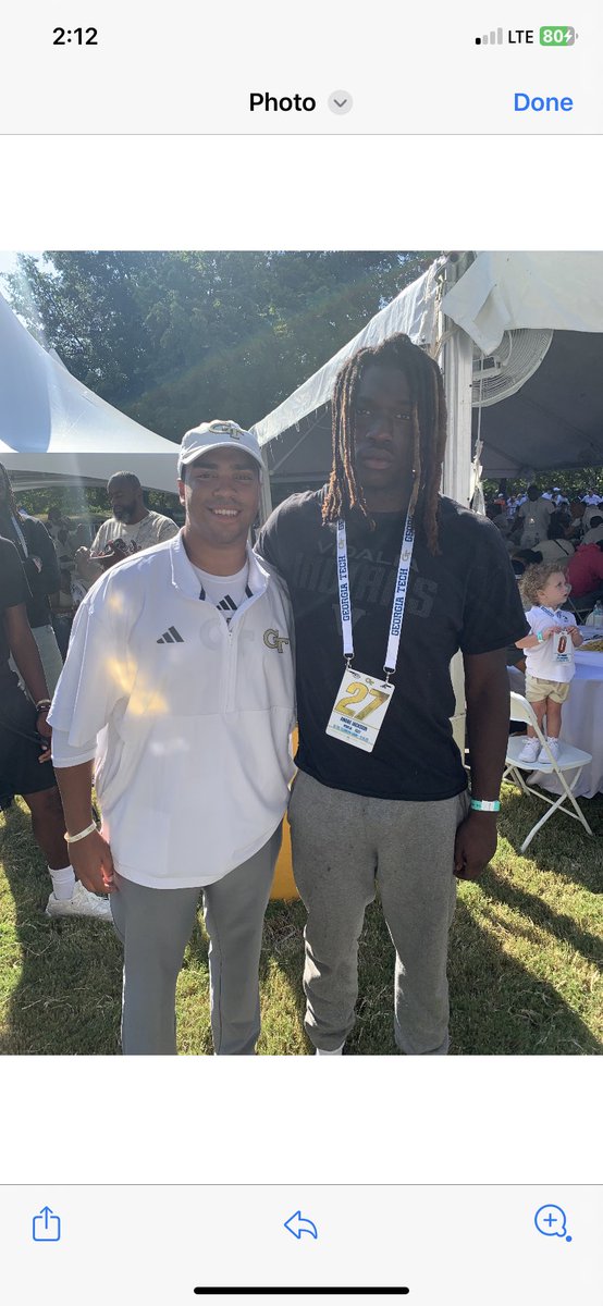 Alex Ashley tweet media