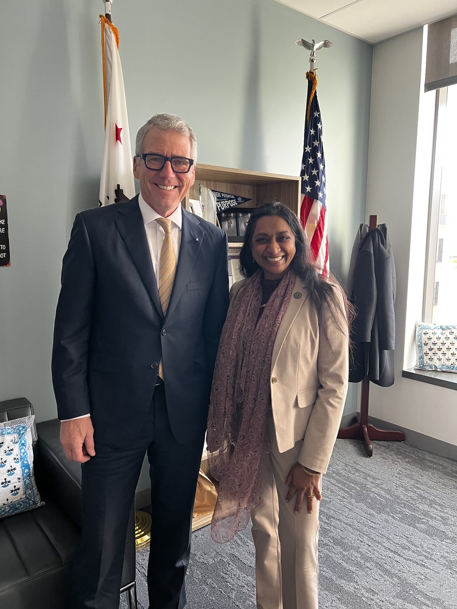 University of California tweet media