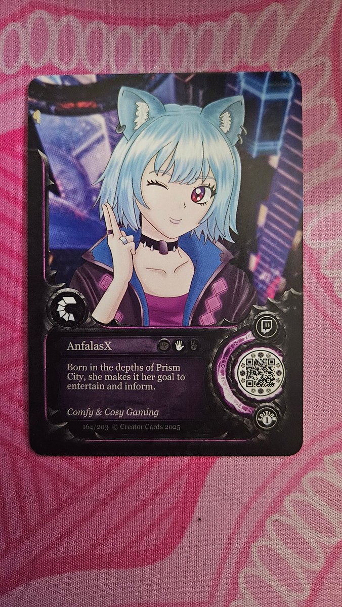 I'm on a trading card, yippee! I went through 29 packs before I pulled my own card, but here we are!
<a href="/CreatorCardsHQ/">Creator Cards</a>
