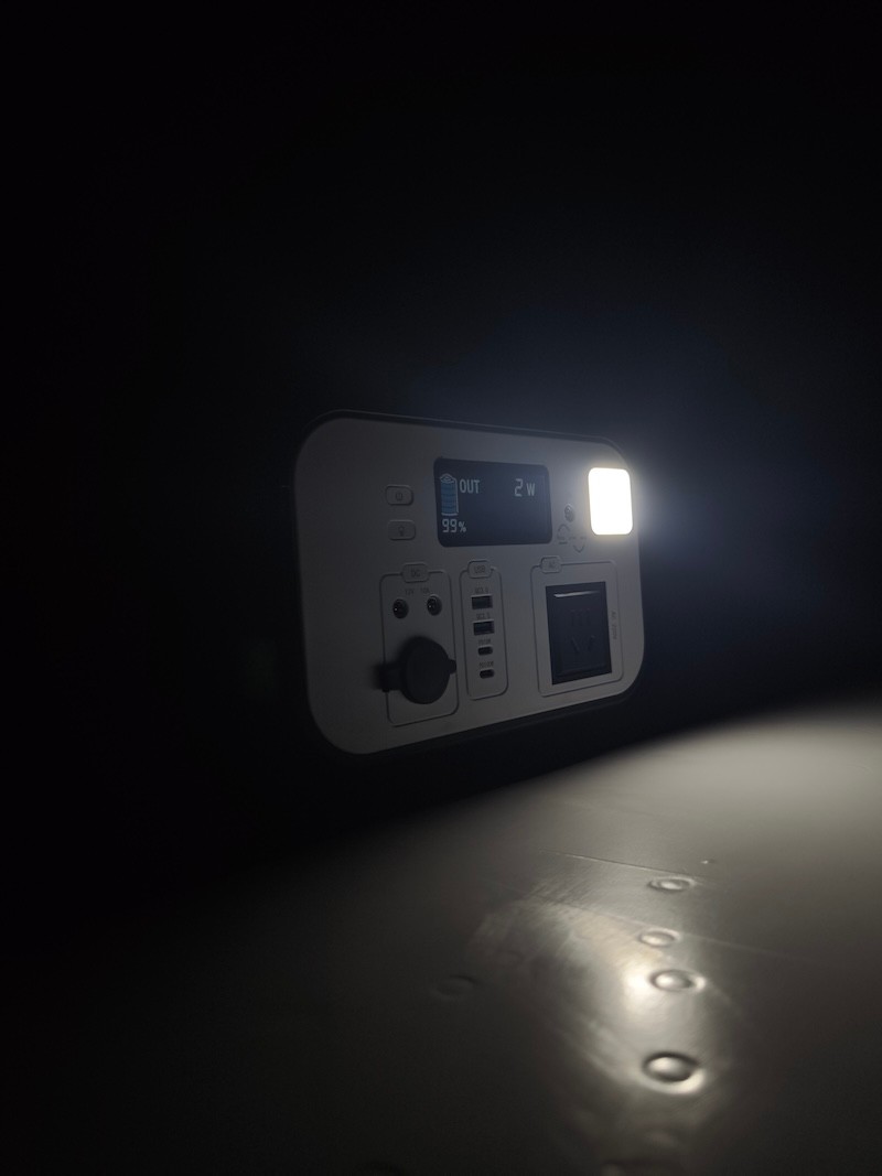 Qinlu_energy's tweet image. 🌲🔋 Adventure meets power! 

Qinlu’s 1kWh portable energy solution: 1200W output, multi-ports, solar-ready, LED night light &amp;amp; display. Ideal for camping, emergencies &amp;amp; off-grid use. 

#PortablePower #OutdoorEnergy #EmergencyLighting #CampingEssentials #Qinlu