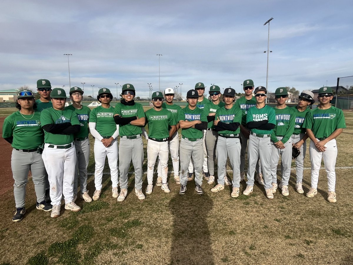 MONTWOOD RAMS BASEBALL⚾️🏈Coach Romo tweet media