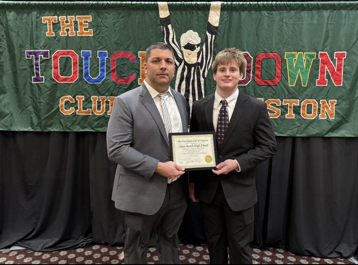 ChrisDudley40's tweet image. Cinco football was a finalist for the TD Club of Houston Sportsmanship Award today. There are 98 high schools in Class 6A in the Houston area. I am proud to say Cinco received 3rd place for the ‘25 football season! Jacob Forinash was our player rep today at the luncheon.