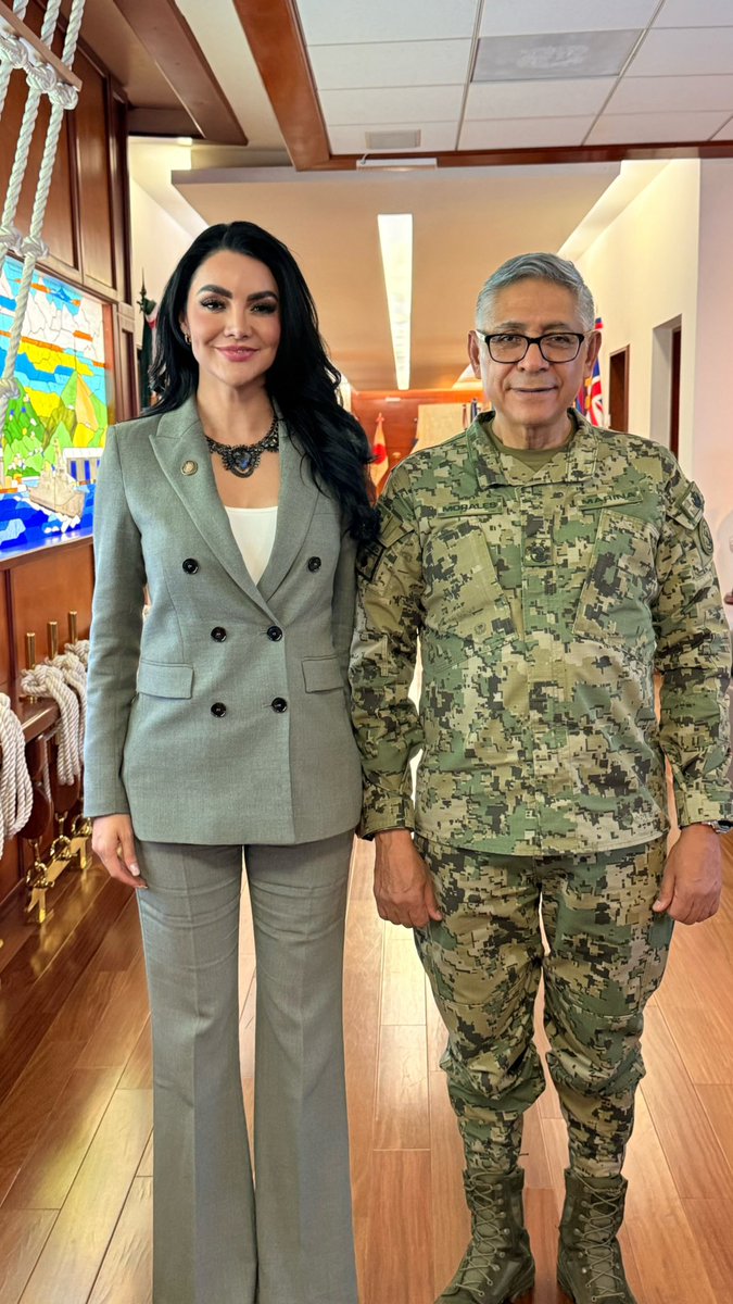 Hoy sostuve una productiva reunión con el Secretario de Marina, Almirante Raymundo Pedro Morales Ángeles <a href="/AlmiranteSrio/">Raymundo Pedro Morales Ángeles</a> , donde refrendamos el compromiso de seguir trabajando de manera coordinada por el bienestar del país.

Desde la Vicecoordinación de Morena en la Cámara de