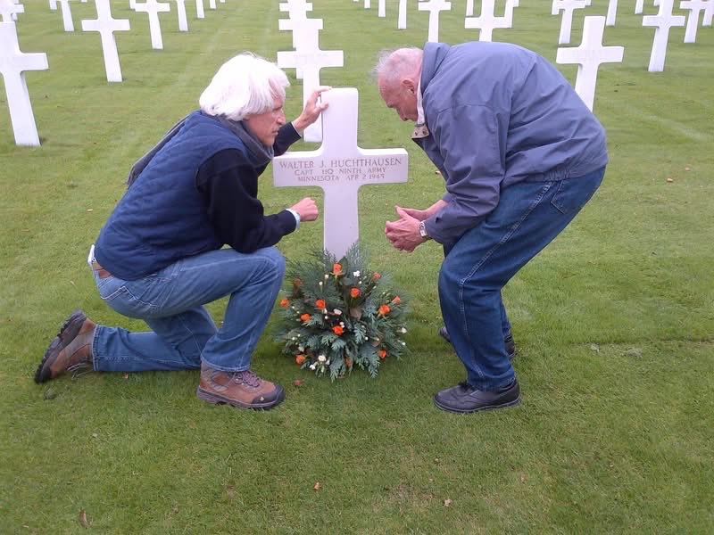 Robert M. Edsel tweet media