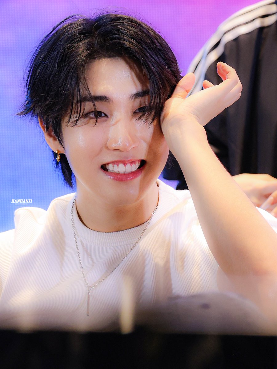 hanhanji_914's tweet image. 팬들을 보면 항상 눈이 반짝반짝 빛나는 지성이✨

251101
#HAN #한 #한지성 
#StrayKids #스트레이키즈