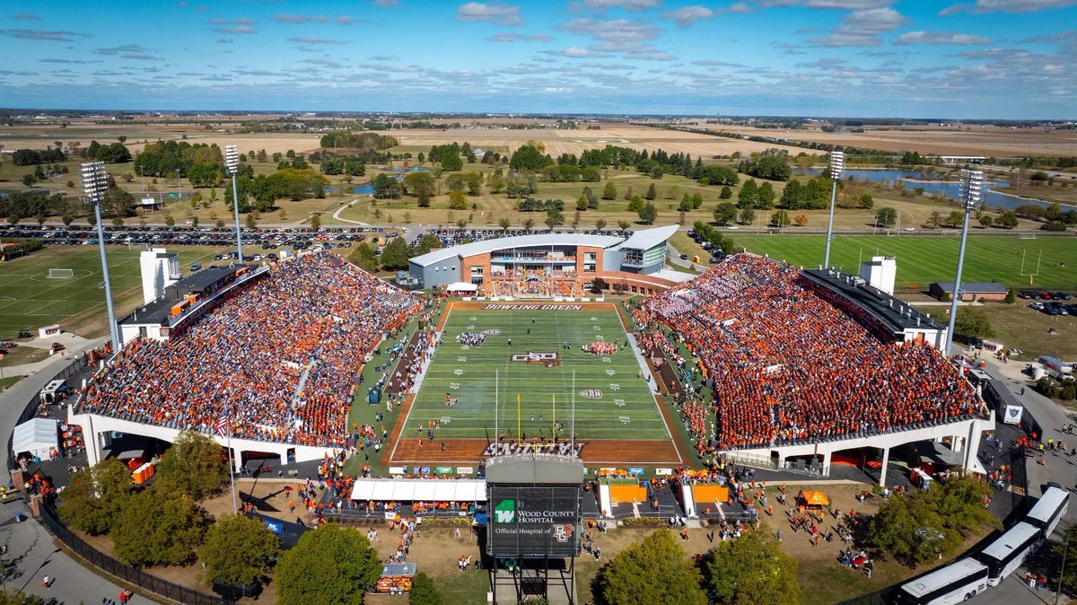 Roman combs tweet media