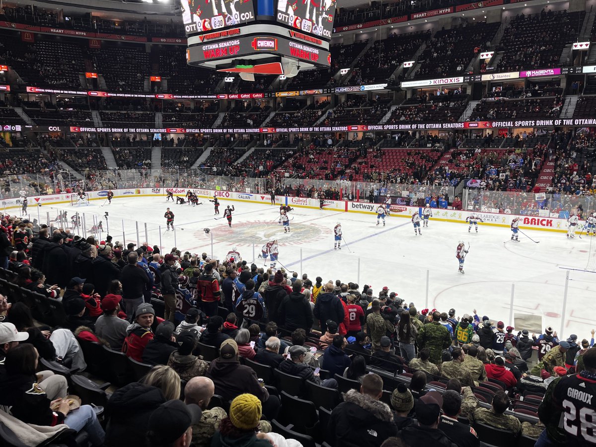 rider_47's tweet photo. Go Avs https://t.co/YC8V4LiceJ