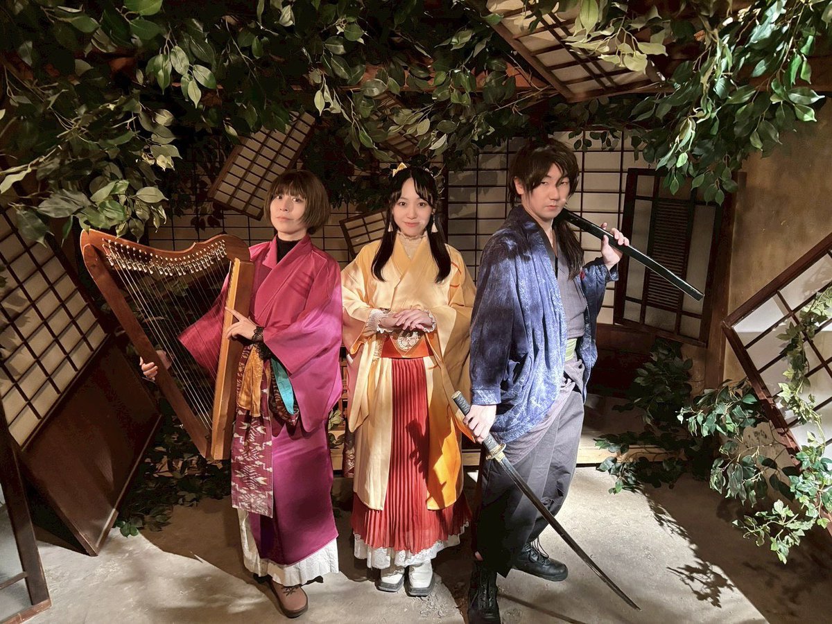 先日のテスプの際の丹波山みやげ……へへ……！ 鹿バーガーも食べました