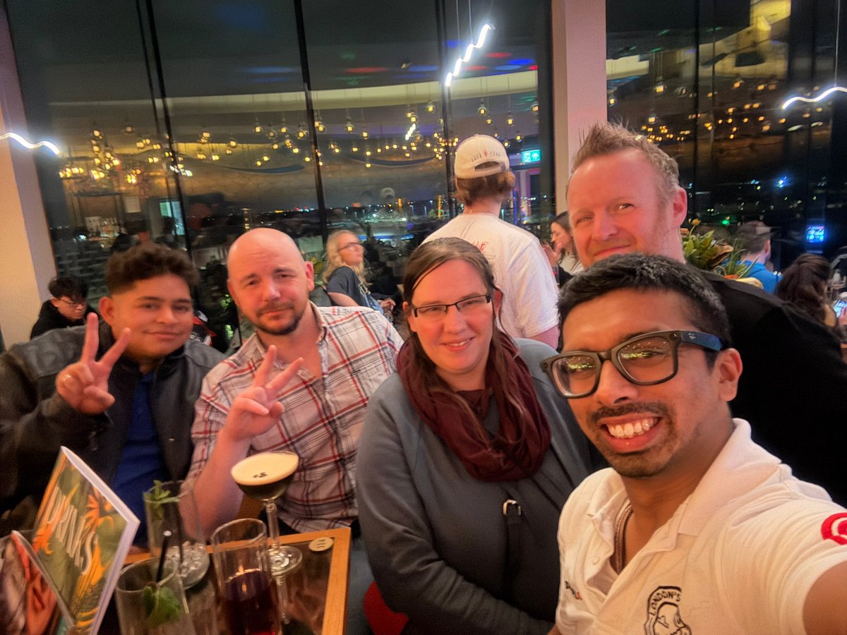 DevonCorpGG's tweet image. Taken from #PlayPokemon Birmingham last weekend, have a spotlight on some of the community leaders hosting grassroots #PokemonGO tournaments!

@Beckachu25pvp of SBL 🏴󠁧󠁢󠁳󠁣󠁴󠁿 &amp;amp; @dicksonryan of IMBA 🇮🇪 alongside two of our #DevonGG admins!