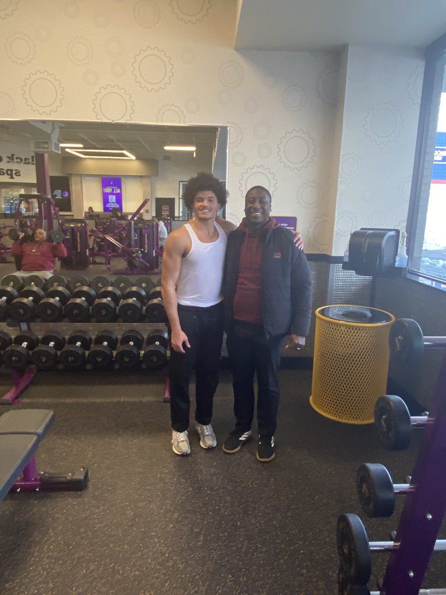 Legend Williams tweet media