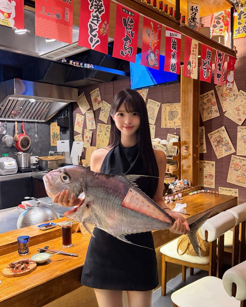 蔓蔓小枇杷angela tweet media
