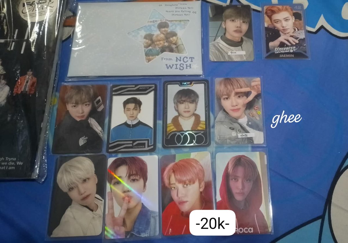Want To Sell #wts
 •album fact check
 60k 
•album song bird 40k
•all pc 35k (kcuali yg di ksi hrga)

dom jabar
bisa co oren✔️
keep event✔️ (with dp)
freebies✔️