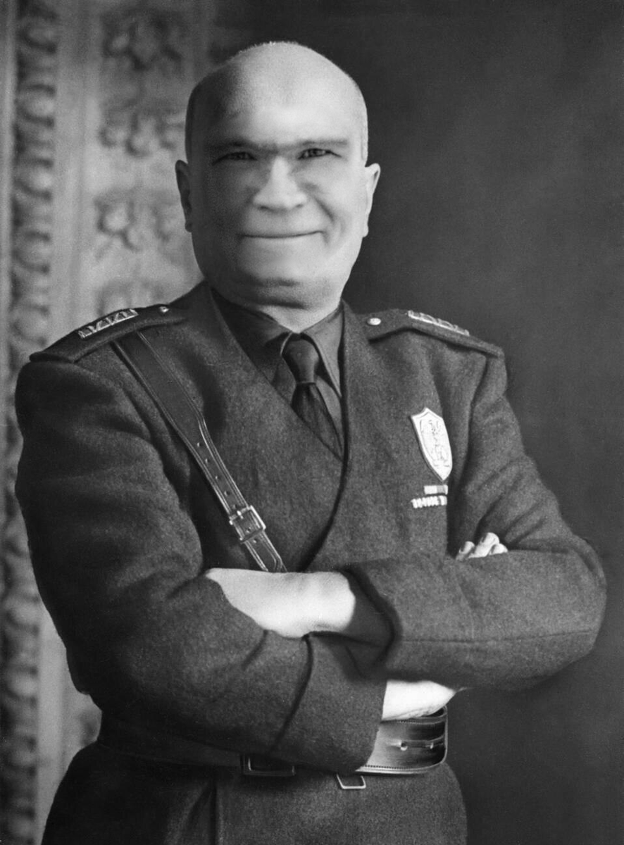 GojiraGeek's tweet image. I made Benito Baszucki