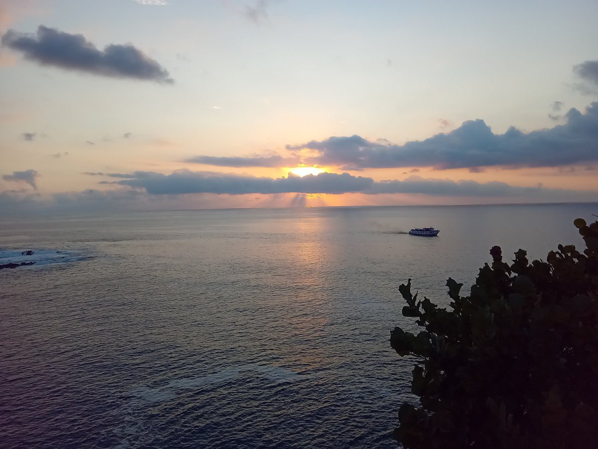 Disfrutando la belleza de este lugar.....