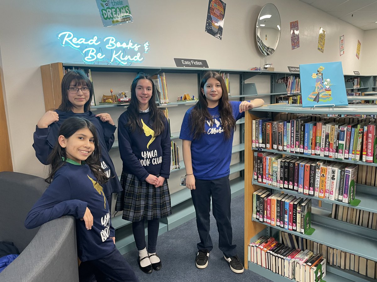 Ysleta_YWLALib's tweet photo. @Ysleta_YWLA Library wishing all libraries Happy Library Shelfie Day! πOur book club girls love to read the books & these two girls are working hard to genrefy them! #LibraryShelfieDay @YsletaISD @YISDLibrarySvc https://t.co/zSsI4cXPKK