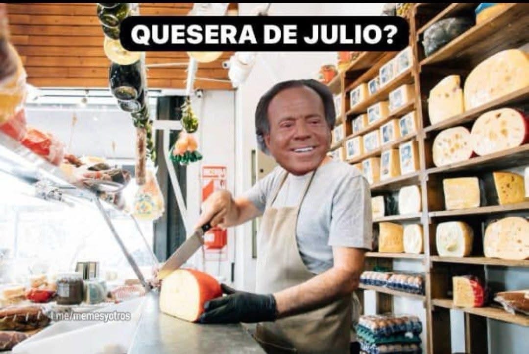 Hola <a href="/Pitiyaaa/">Dany☯️⭐⭐⭐</a> 😆