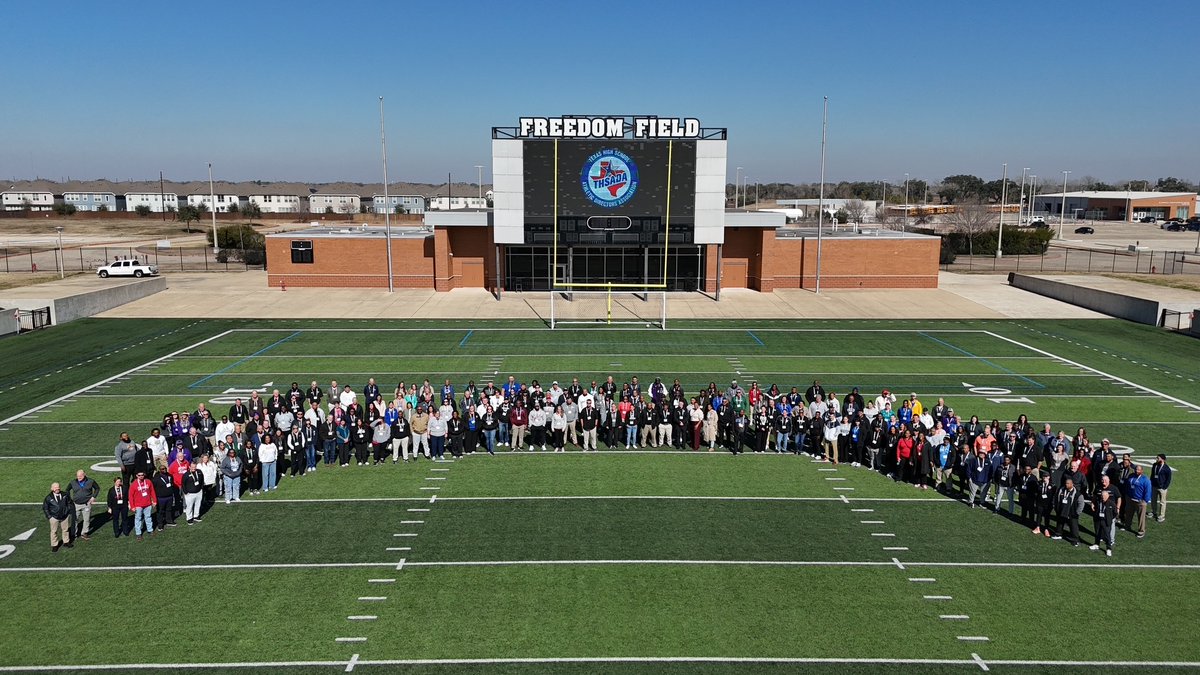 OfficialTHSADA's tweet photo. Great turnout at the JHAMS Event in Alvin ISD. Tremendous opportunity for Junior High and Middle School Athletic Coordinators and Coaches. Thank you Alvin ISD Department of Athletics - First Class Operation! https://t.co/ecKszi7O9y