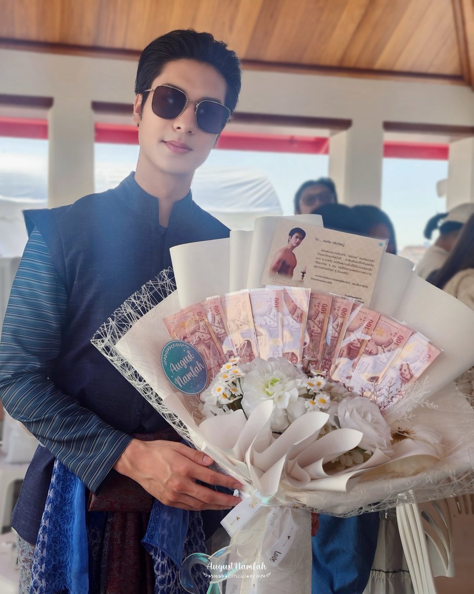 🫶🏻 ส่งกำลังใจในการ “บวงสรวงบุพเพสันนิวาส” ให้พ่อเดช <a href="/AugustZu/">AugustVachiravit</a> กันค่ะ 🌷 

ณ ท่าเรือวัดโพธิ์ วัดพระเชตุพนวิมลมังคลาราม ราชวรมหาวิหาร | 260128

#LoveDestiny #บุพเพสันนิวาส
#ออกัสวชิรวิชญ์ #AugustVachiravit