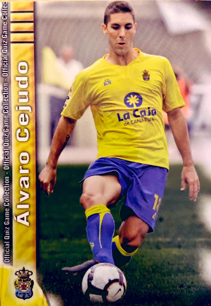 #MemoriaUDLP
Hoy celebra su cumpleaños Álvaro Cejudo Carmona (29/01/1984). El centrocampista de Puente Genil militó en la <a href="/UDLP_Oficial/">UD Las Palmas</a> en las temporadas 2009-10 y 2010-11, jugando 52 partidos entre liga y copa en los que marcó 11 goles. FELICIDADES <a href="/CEJUDO16/">Álvaro Cejudo</a>!!👍🏼