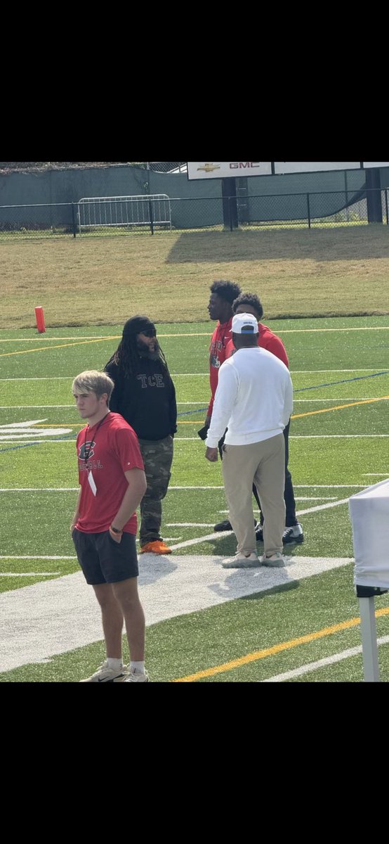 Alex Ashley tweet media