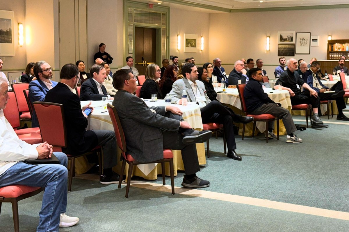 Our ECLV reception was a success! Presenters and attendees discussed AI industry integration, balancing AI and human skills, and AI shaping the workforce. Check out the photos: bit.ly/44m5FaS. Join us Feb 19 for “Tariffs, Taxes and The Las Vegas Economy.” #EconClubOfLV