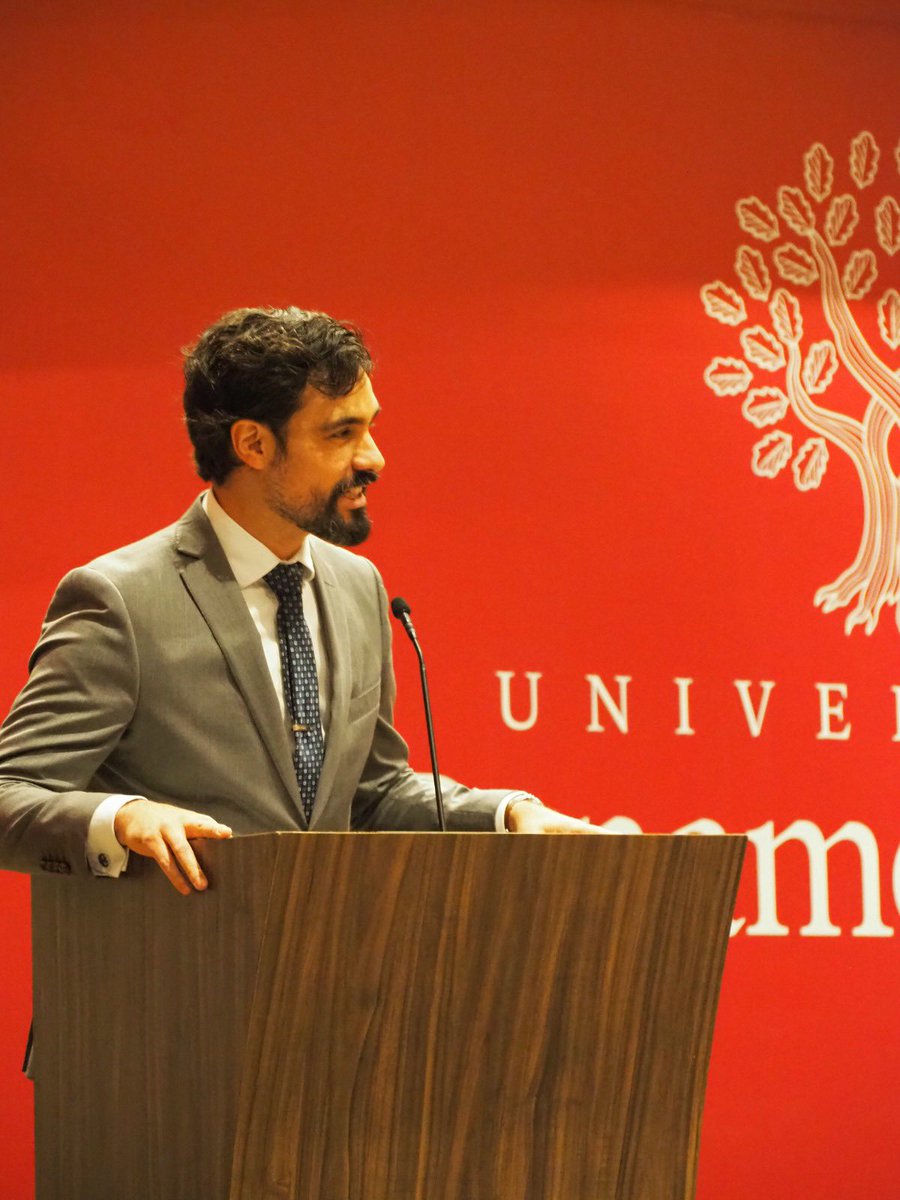 Facultad FilosofíaUP tweet media