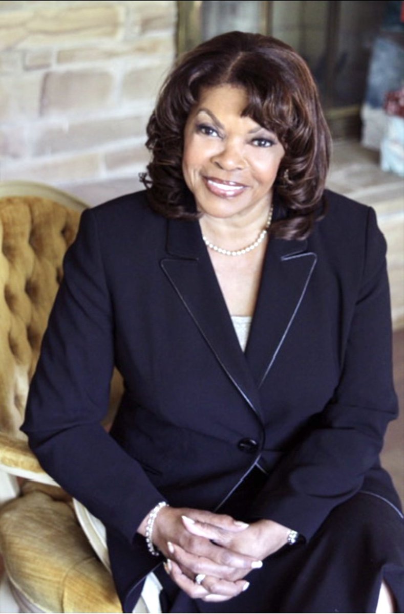 Dr. Hattie N. Washington tweet media