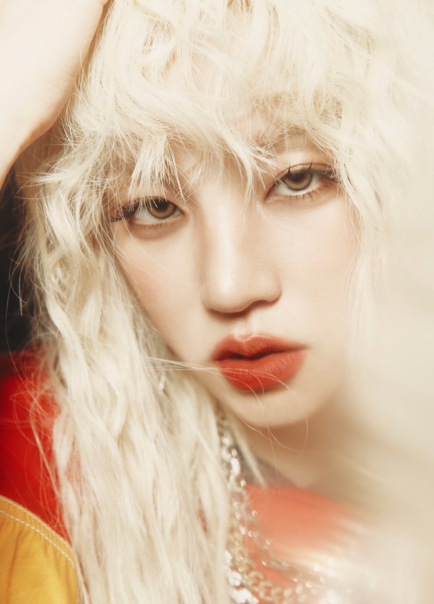 kchartsmaster's tweet image. i-dle’s Yuqi has been promoted to full member of the Korea Music Copyright Association (KOMCA).