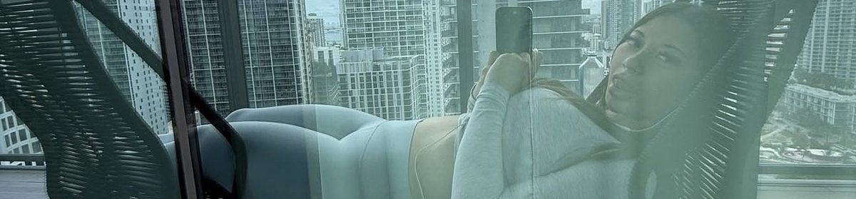 sexy princess tweet media