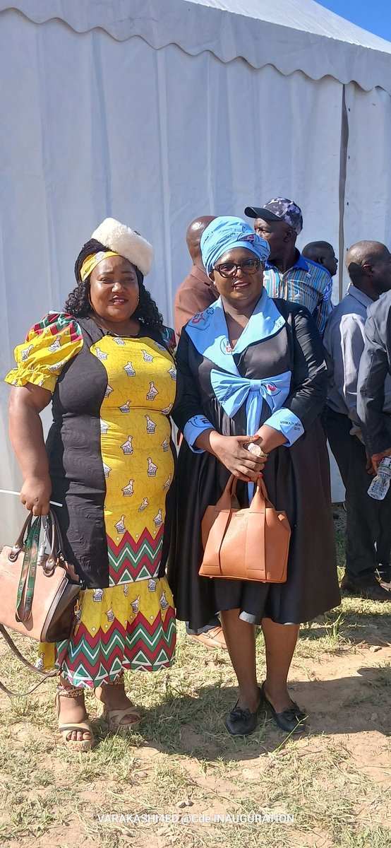 Cdepersuade568's tweet photo. Prophetess Idirashe Dongo, Founding National Chairperson of Pastors 4ED, was at the 1st Lady's visit to Chief Gwesela's court in Zhombe yesterday. She showed support for community engagement and development initiatives, highlighting the importance of collaboration https://t.co/BYLNnvjXun