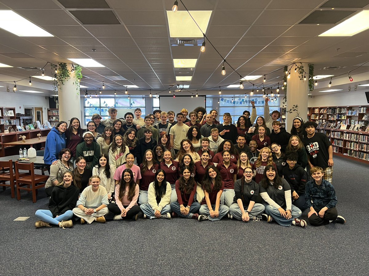 HearTedTalk's tweet photo. Day one at Pace HS with the amazing Ms. Celene Sessions and her awesome students!  Happy to include 45 students from Navarre HS as well.  Overall a great day with an impressive group of students!  #IFeelGreat https://t.co/VPFnhDabe5
