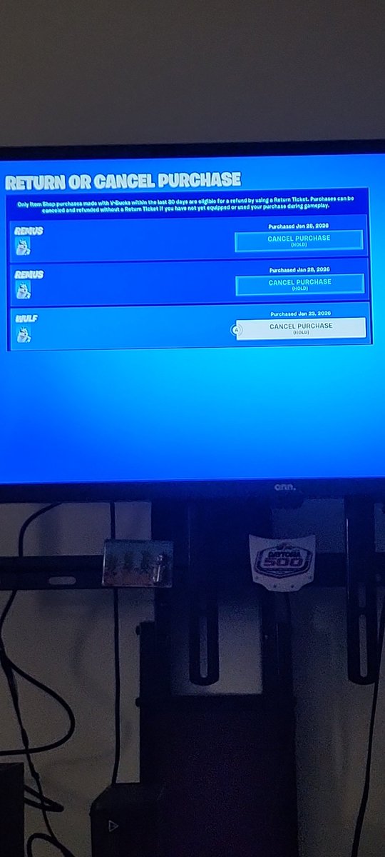 Chase The Wolf tweet media